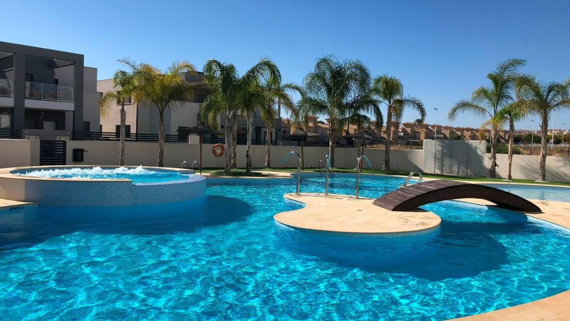 Sale - Apartment - Torrevieja - Aguas Nuevas