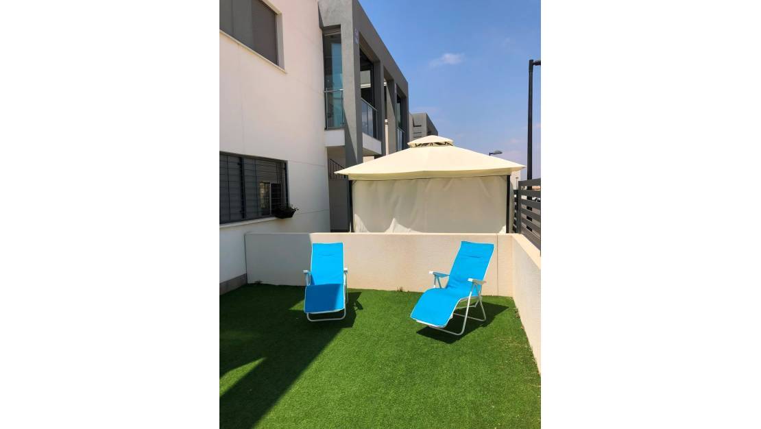 Sale - Apartment - Torrevieja - Aguas Nuevas