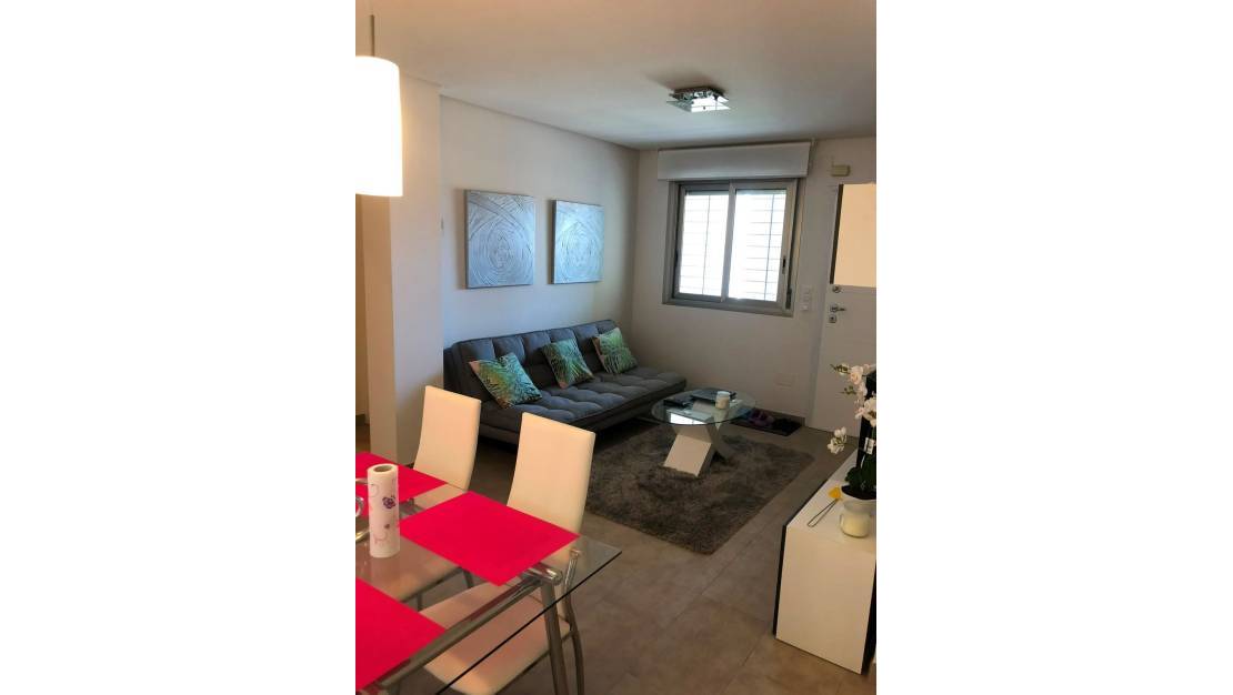 Sale - Apartment - Torrevieja - Aguas Nuevas