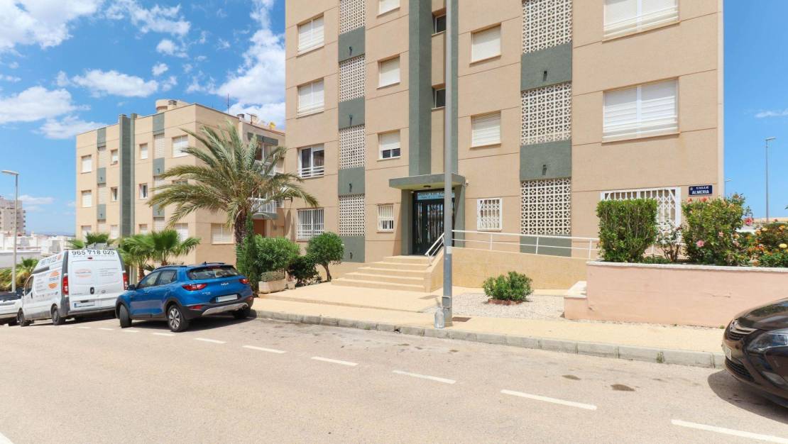 Sale - Apartment - Torrevieja - Cabo cervera