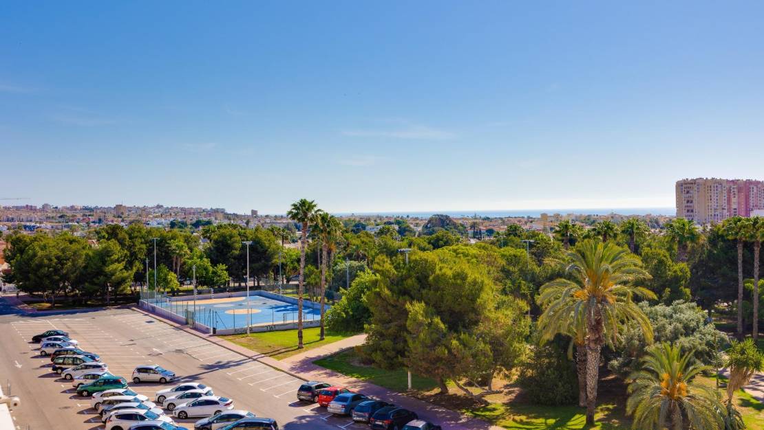 Sale - Apartment - Torrevieja - Calas blanca