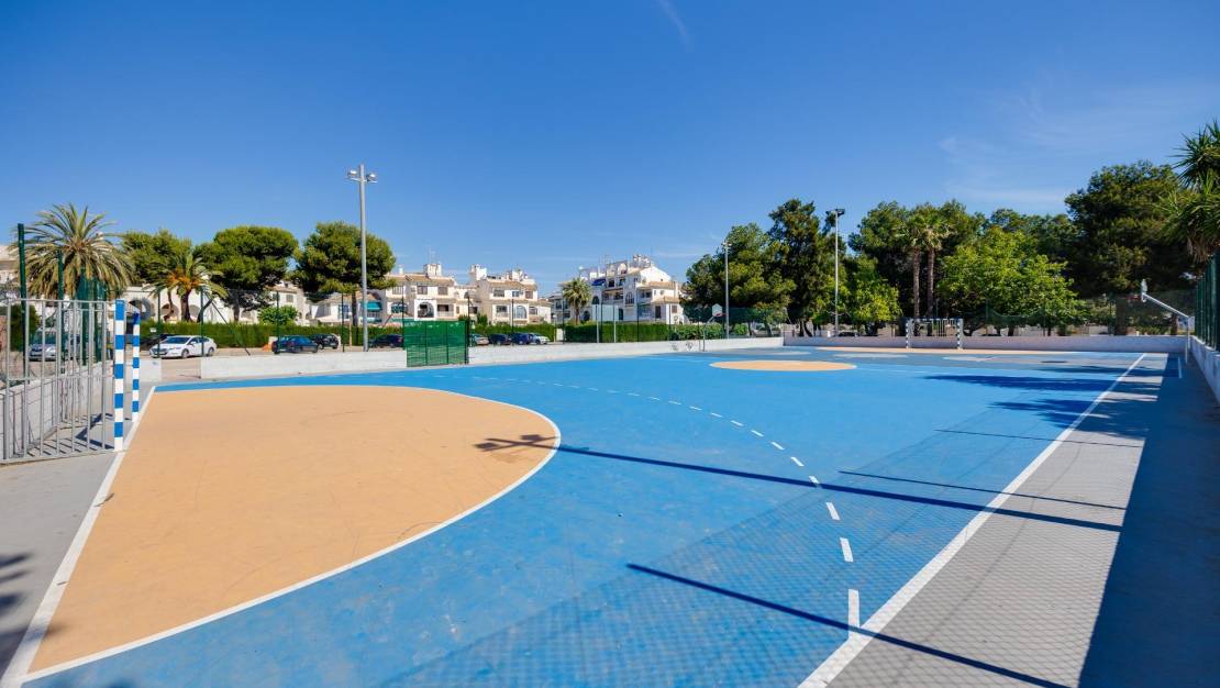 Sale - Apartment - Torrevieja - Calas blanca