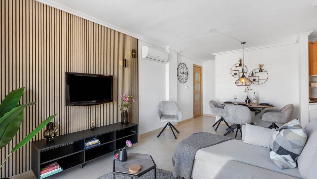 Sale - Apartment - Torrevieja - Calas blanca