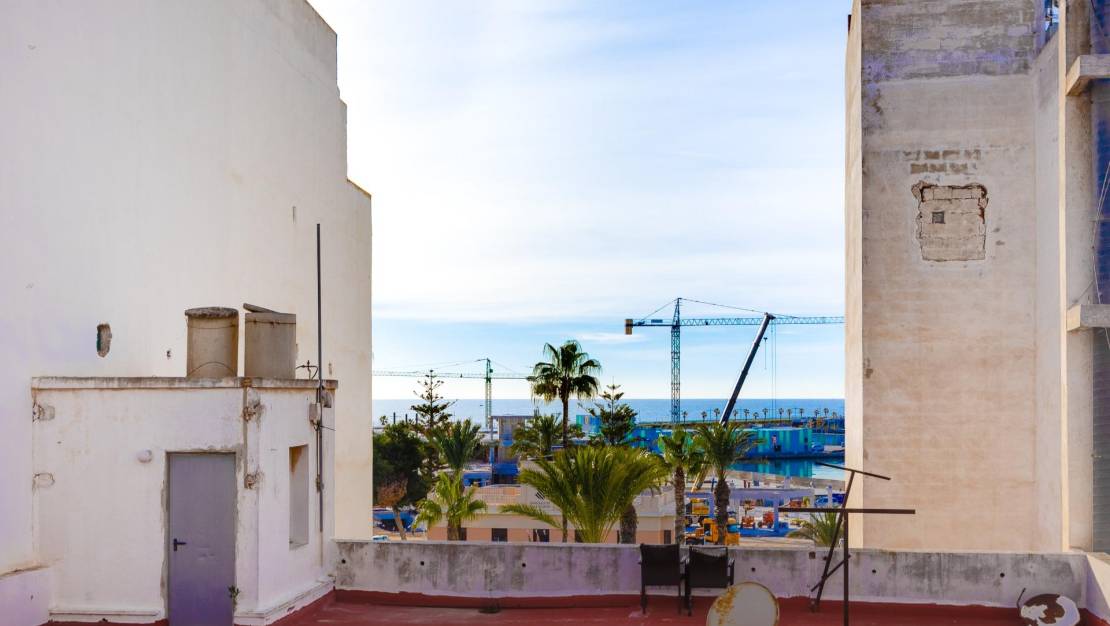 Sale - Apartment - Torrevieja - Centro
