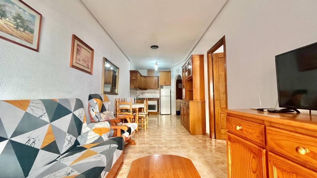 Sale - Apartment - Torrevieja - Centro