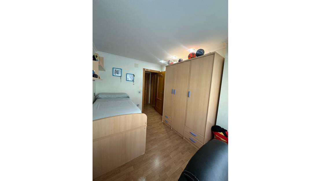 Sale - Apartment - Torrevieja - Centro