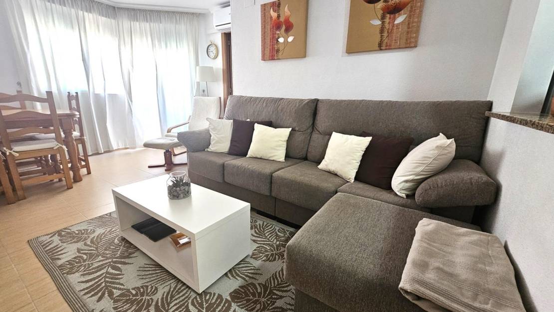 Sale - Apartment - Torrevieja - Centro