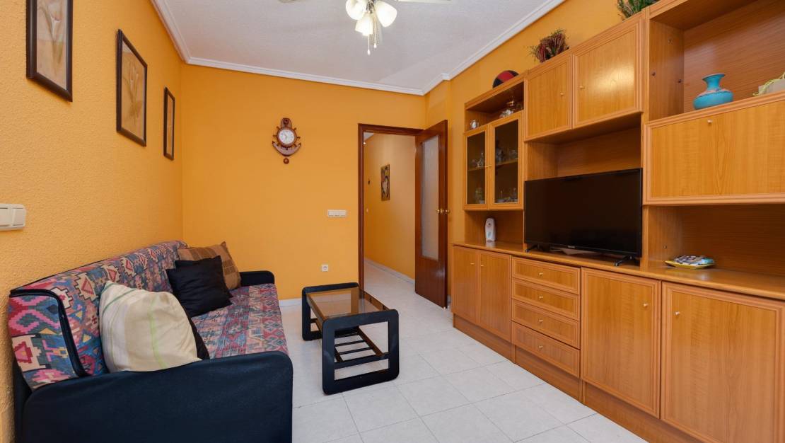 Sale - Apartment - Torrevieja - Centro