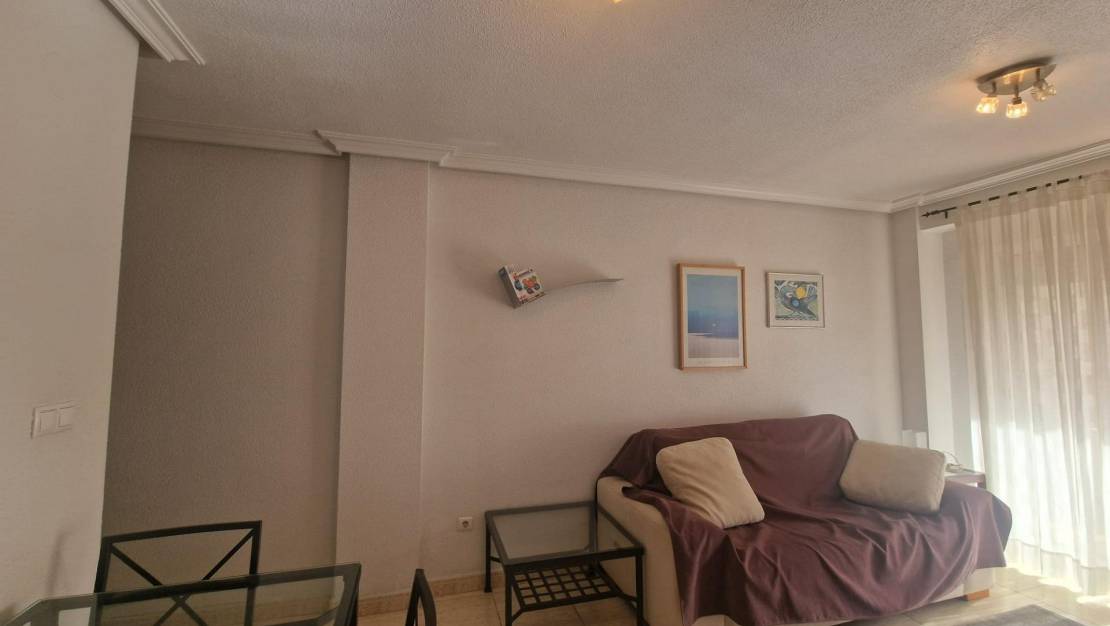 Sale - Apartment - Torrevieja - Centro