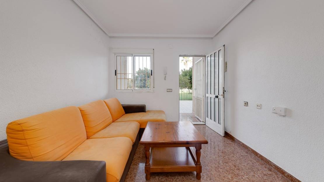 Sale - Apartment - Torrevieja - Centro