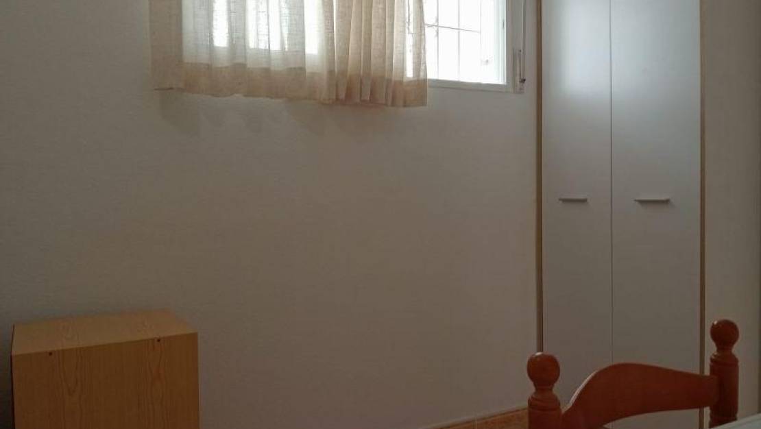 Sale - Apartment - Torrevieja - Centro