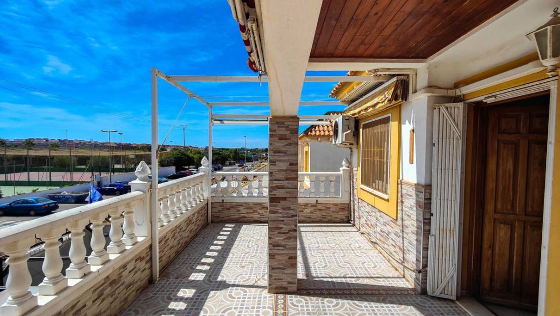 Sale - Apartment - Torrevieja - El Acequión - Los Náufragos