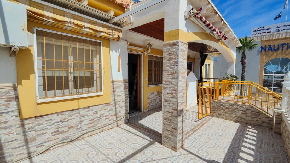 Sale - Apartment - Torrevieja - El Acequión - Los Náufragos