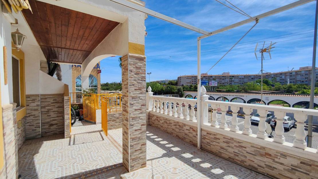 Sale - Apartment - Torrevieja - El Acequión - Los Náufragos