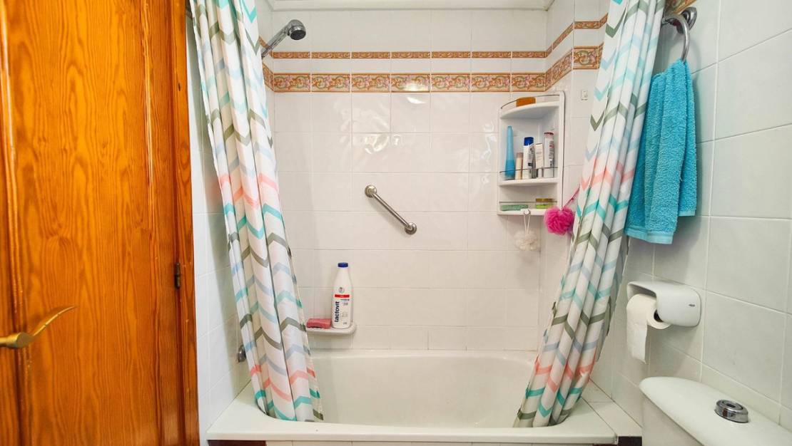 Sale - Apartment - Torrevieja - El Acequión - Los Náufragos