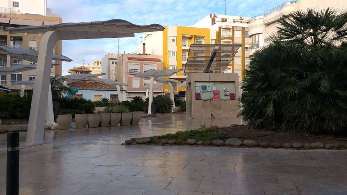 Sale - Apartment - Torrevieja - El Acequión - Los Náufragos