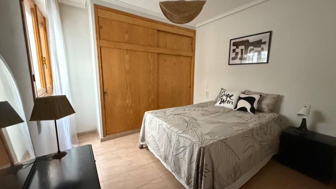 Sale - Apartment - Torrevieja - El Acequión - Los Náufragos