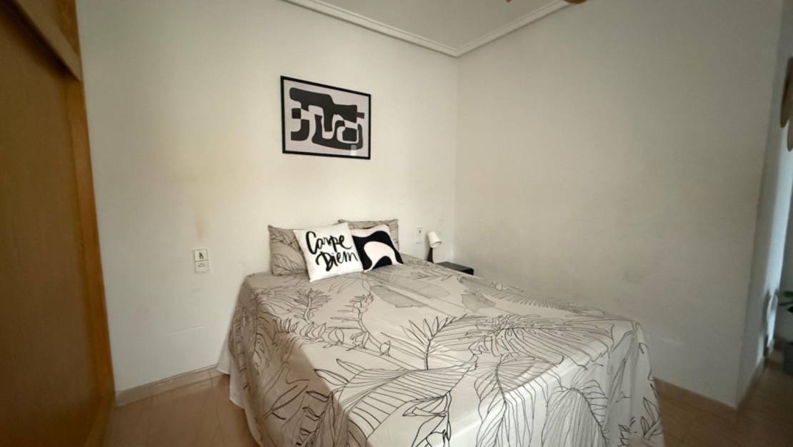 Sale - Apartment - Torrevieja - El Acequión - Los Náufragos