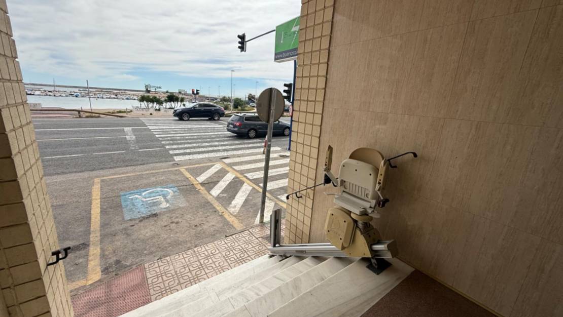 Sale - Apartment - Torrevieja - El Acequión - Los Náufragos