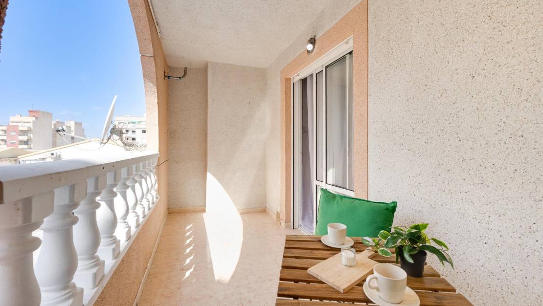 Sale - Apartment - Torrevieja - El molino