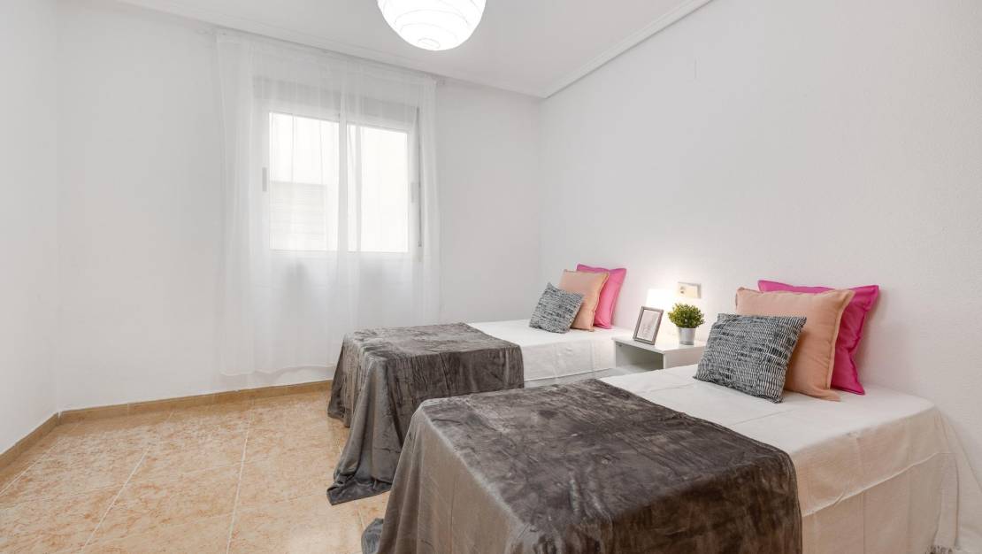 Sale - Apartment - Torrevieja - El molino