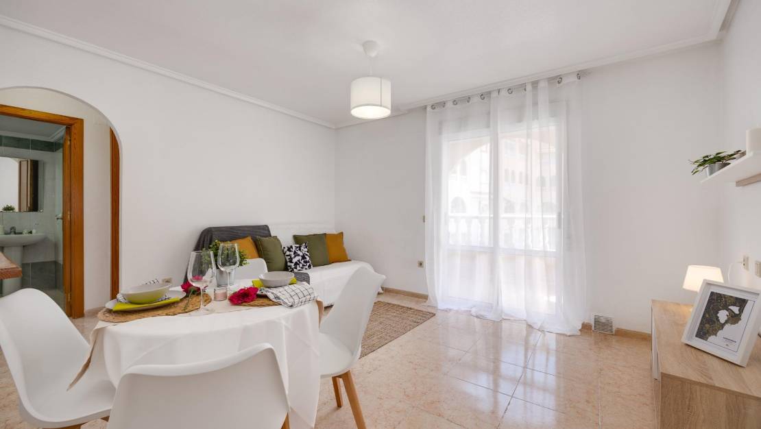 Sale - Apartment - Torrevieja - El molino
