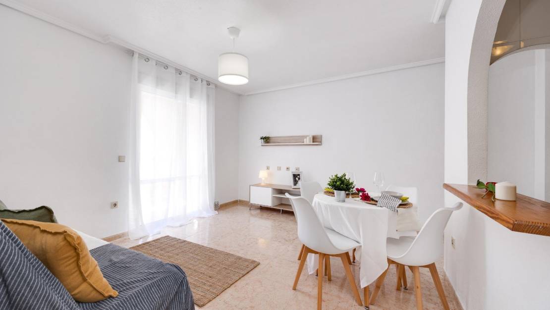 Sale - Apartment - Torrevieja - El molino