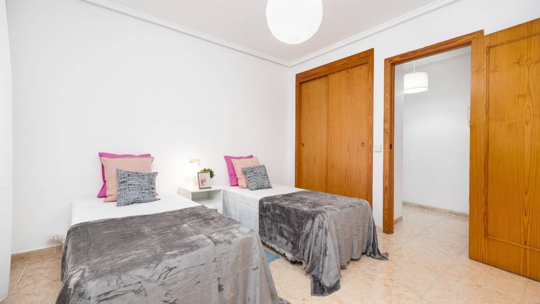 Sale - Apartment - Torrevieja - El molino