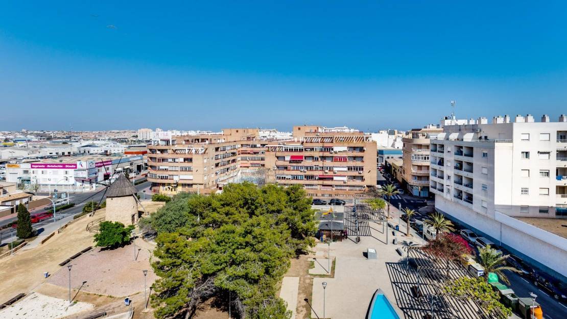 Sale - Apartment - Torrevieja - El molino