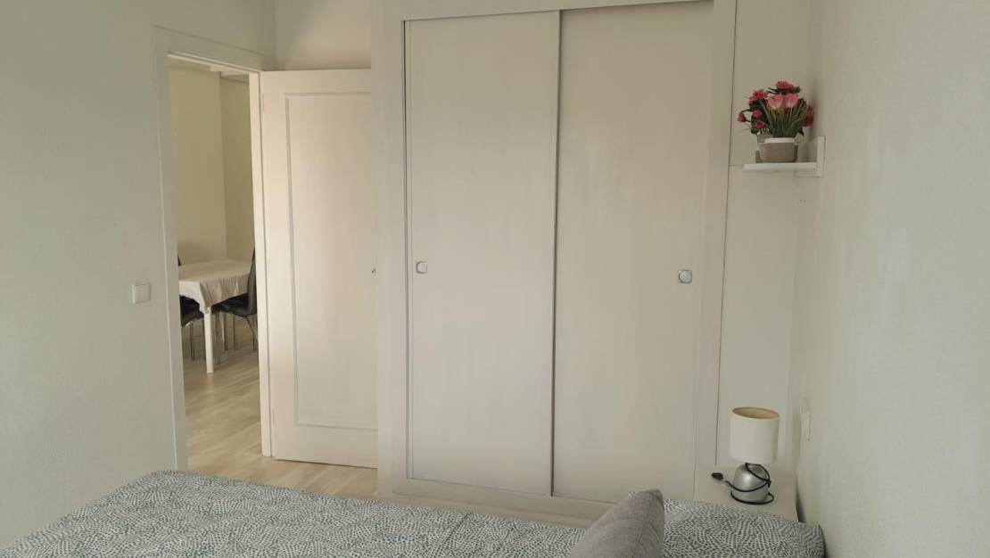 Sale - Apartment - Torrevieja - El molino