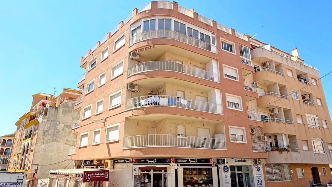 Sale - Apartment - Torrevieja - Estacion de autobuses