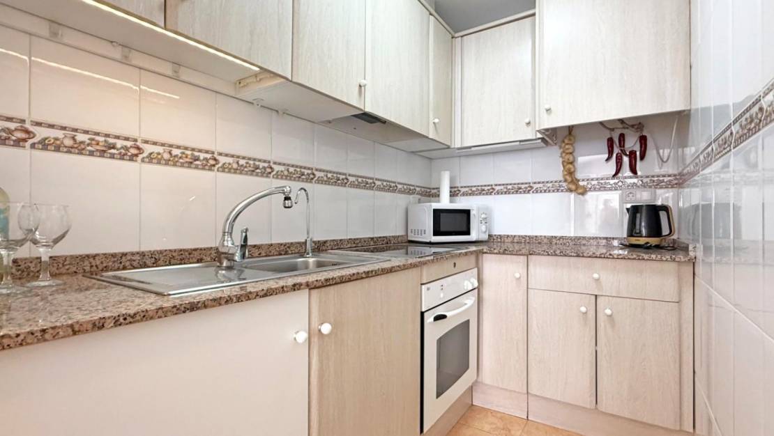 Sale - Apartment - Torrevieja - Estacion de autobuses