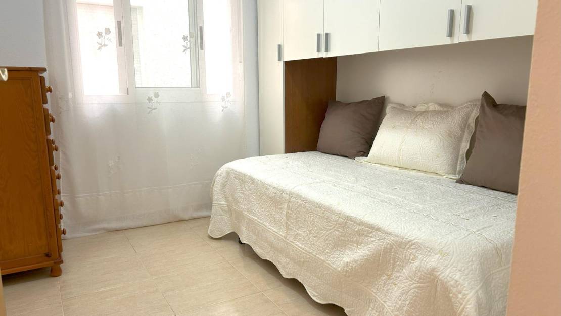 Sale - Apartment - Torrevieja - Estacion de autobuses