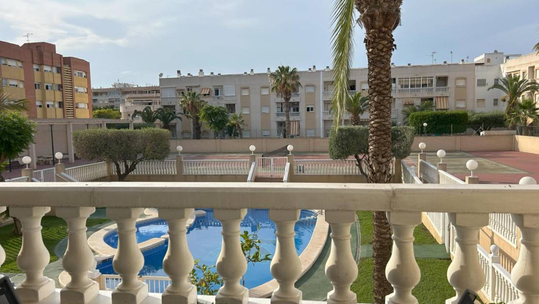 Sale - Apartment - Torrevieja - Estacion de autobuses