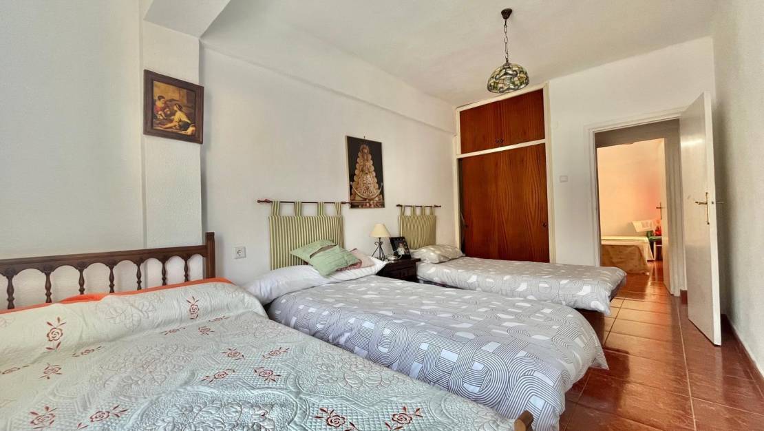 Sale - Apartment - Torrevieja - Estacion de autobuses