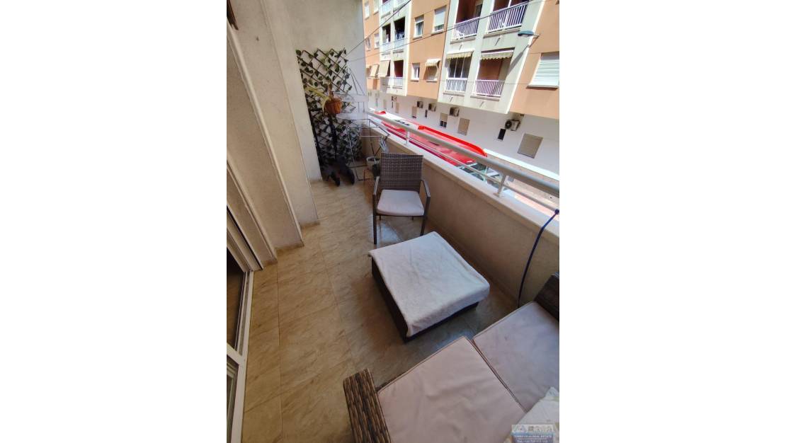 Sale - Apartment - Torrevieja - Estacion de autobuses