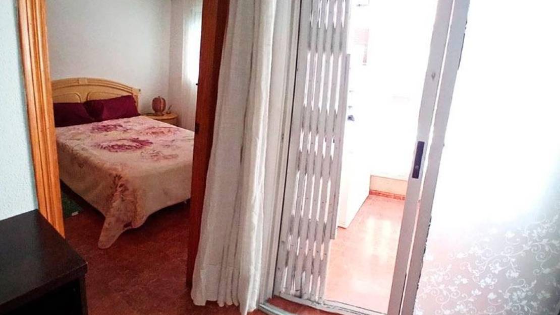 Sale - Apartment - Torrevieja - Estacion de autobuses