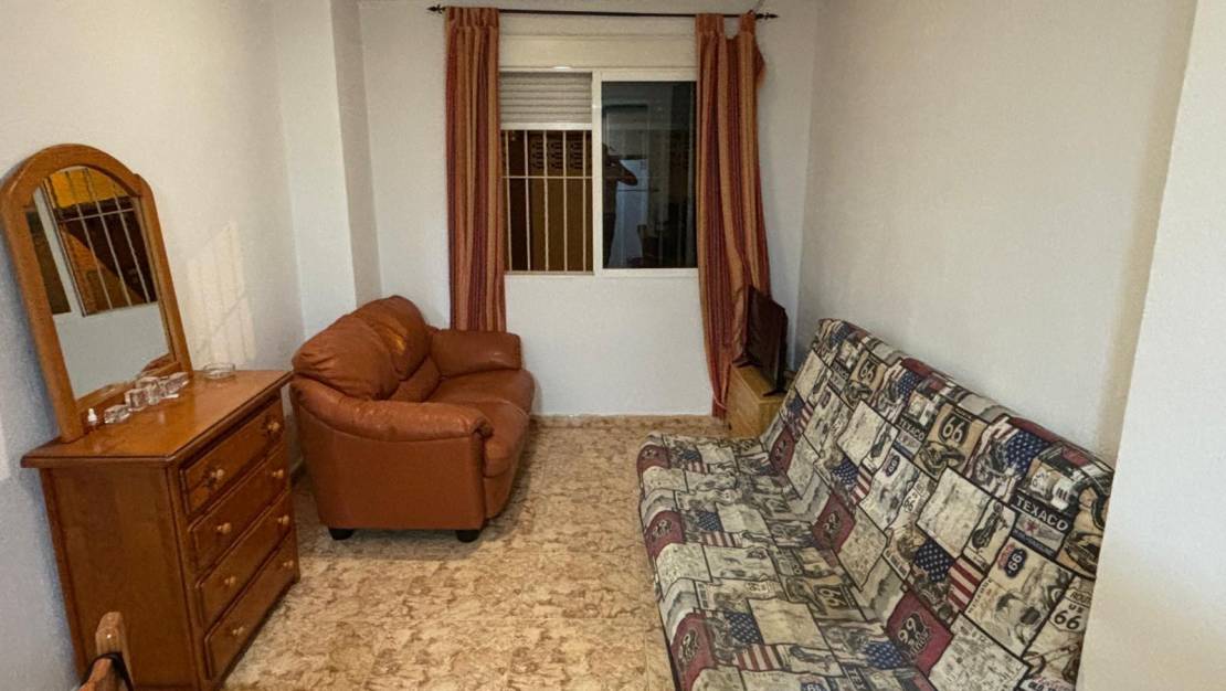 Sale - Apartment - Torrevieja - Estacion de autobuses