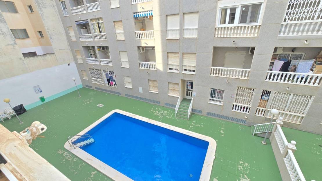 Sale - Apartment - Torrevieja - Estacion de autobuses