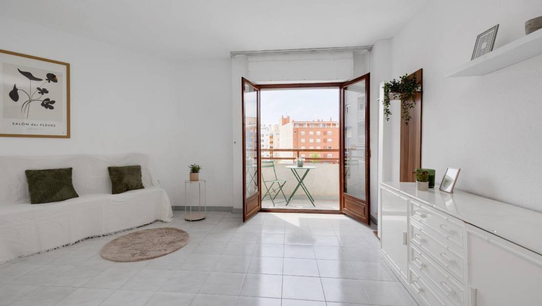 Sale - Apartment - Torrevieja - Estacion de autobuses
