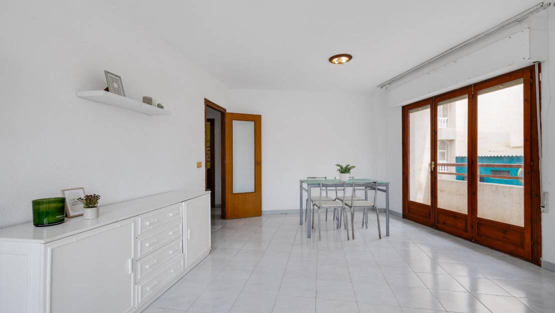 Sale - Apartment - Torrevieja - Estacion de autobuses