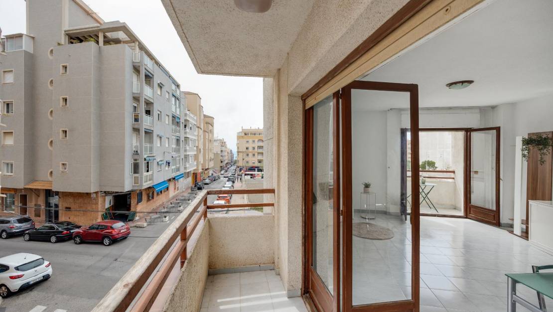 Sale - Apartment - Torrevieja - Estacion de autobuses