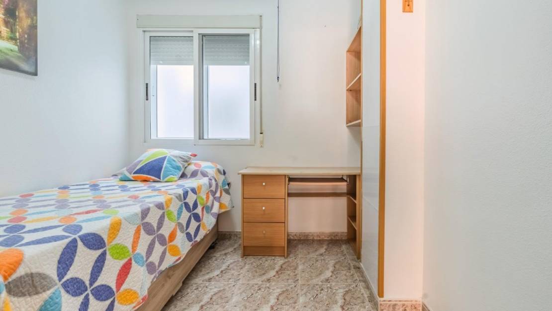 Sale - Apartment - Torrevieja - Estacion de autobuses
