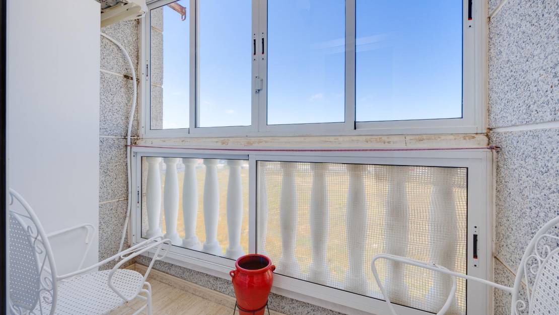 Sale - Apartment - Torrevieja - Habaneras