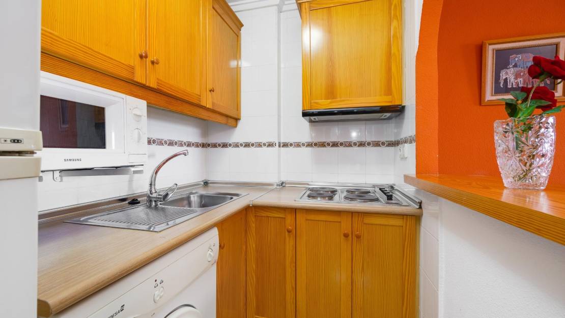 Sale - Apartment - Torrevieja - Habaneras
