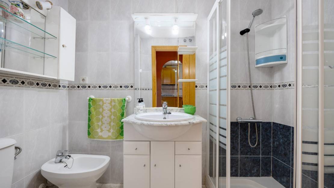 Sale - Apartment - Torrevieja - Habaneras