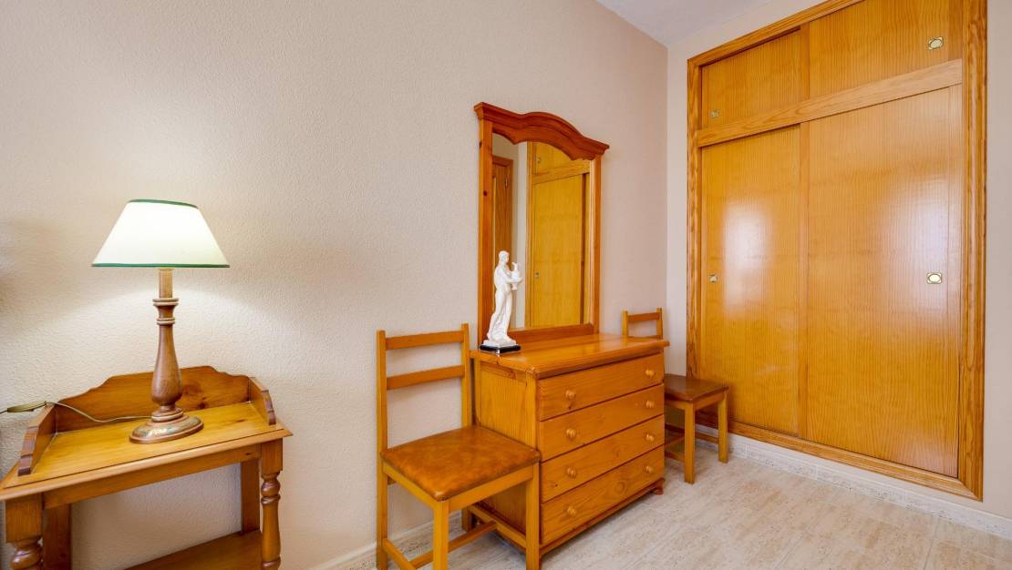 Sale - Apartment - Torrevieja - Habaneras