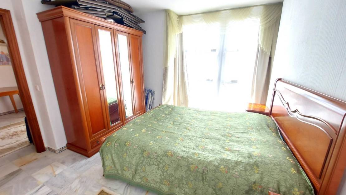 Sale - Apartment - Torrevieja - Habaneras