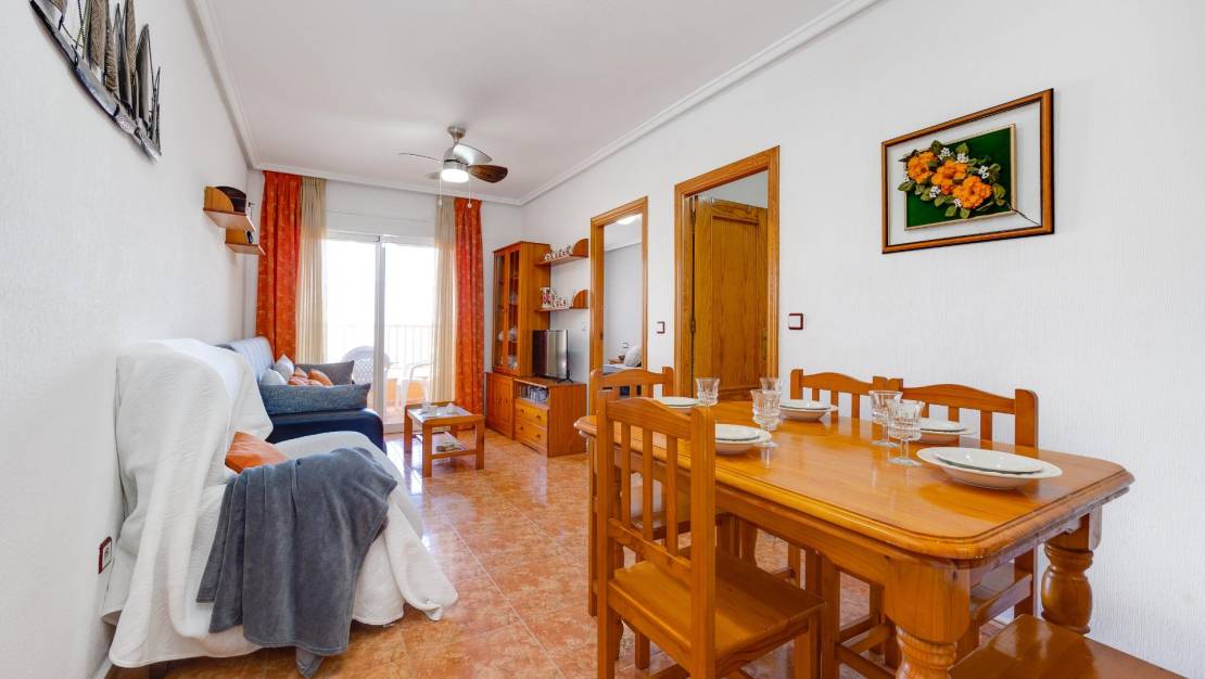 Sale - Apartment - Torrevieja - Habaneras