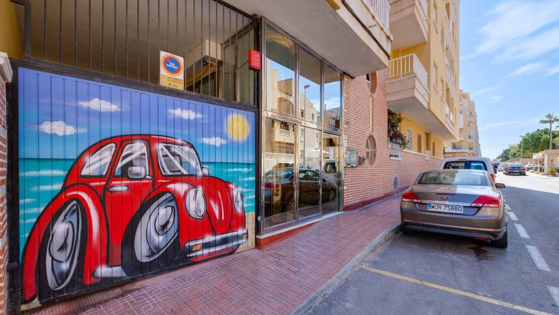 Sale - Apartment - Torrevieja - Habaneras